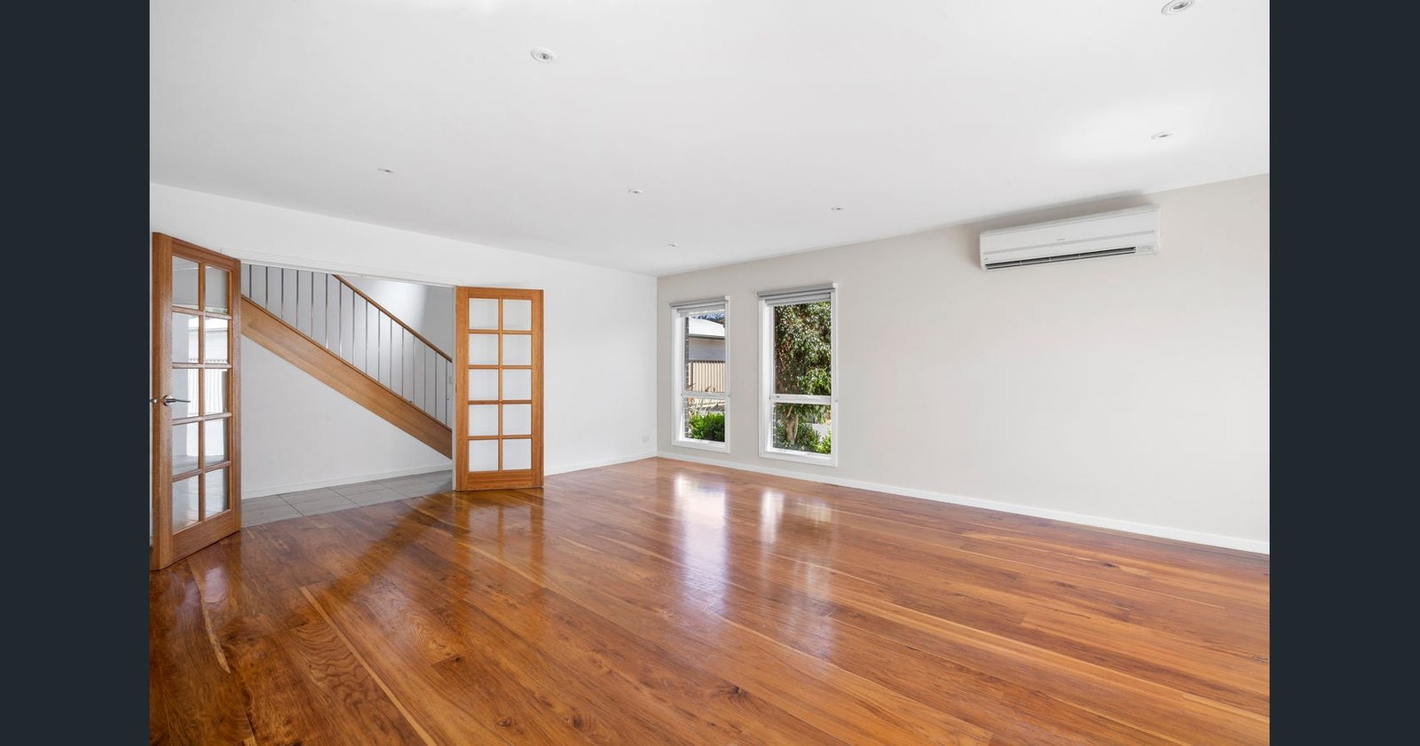 Gallery: 2/145 Rennie Street Street