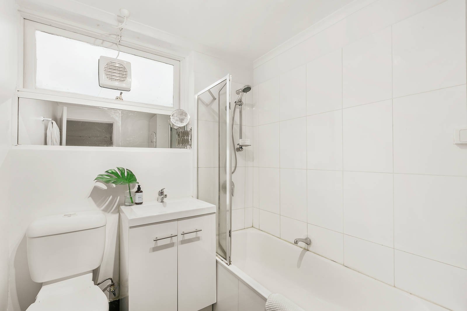 2/145A Hotham Street, St Kilda East, VIC