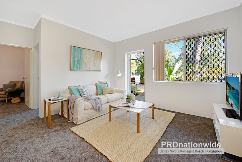 2/146 Chuter Avenue SANS SOUCI 4