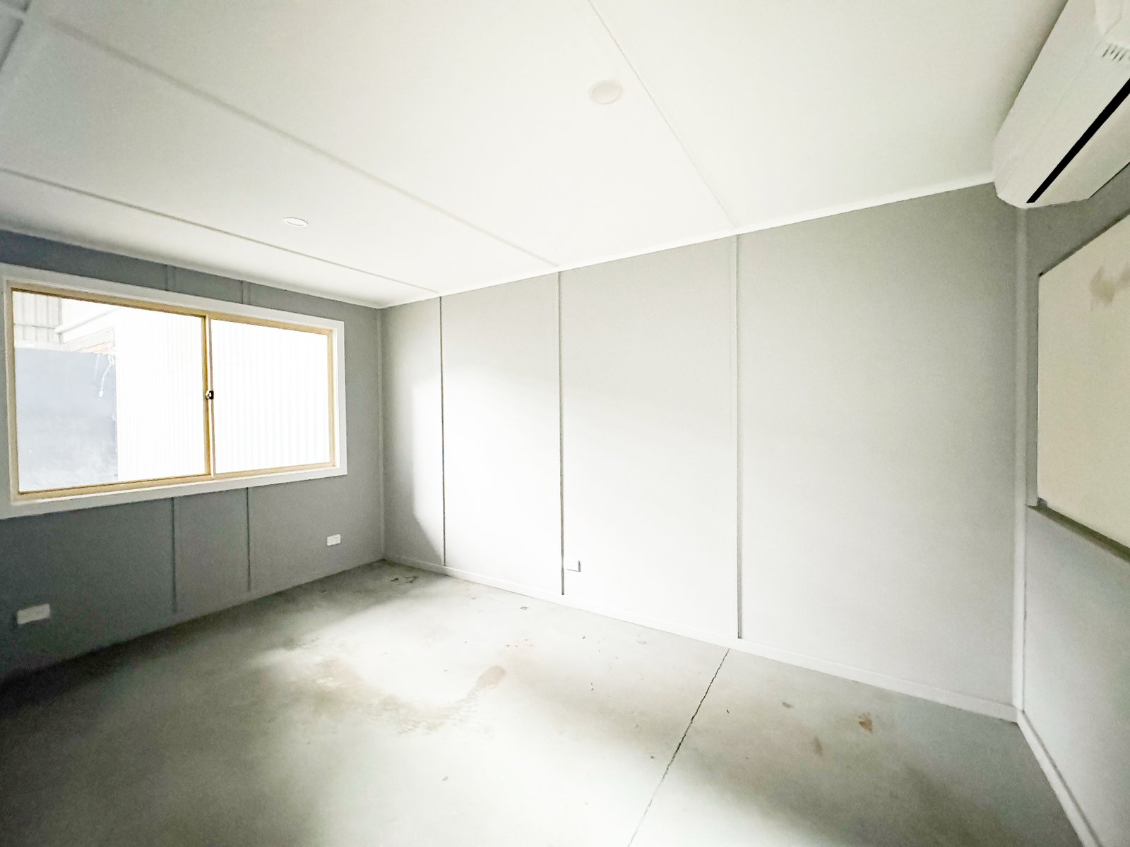 2/147 George Road SALAMANDER BAY 10