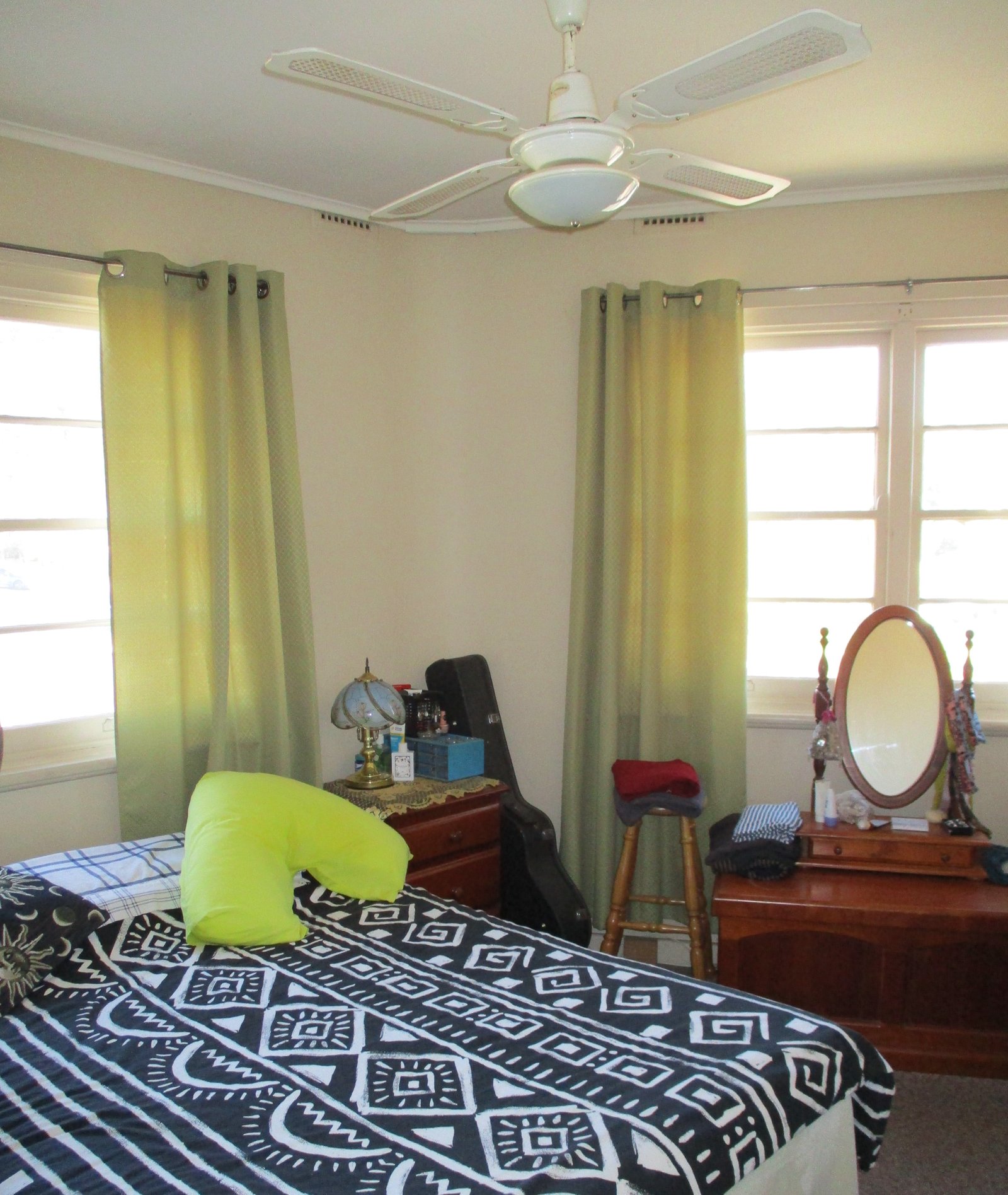 2/147 Wynyard Street TUMUT 2