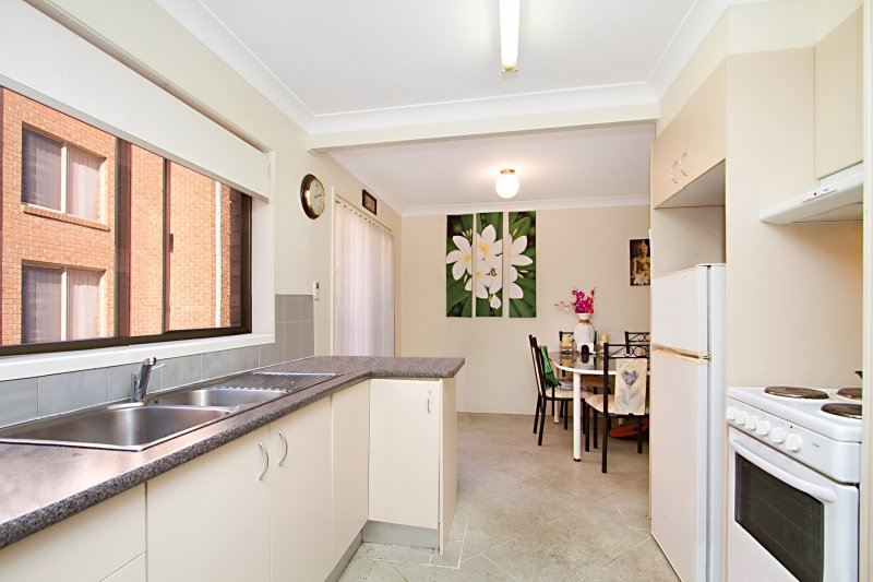 2/148 Kennedy Drive TWEED HEADS WEST 3