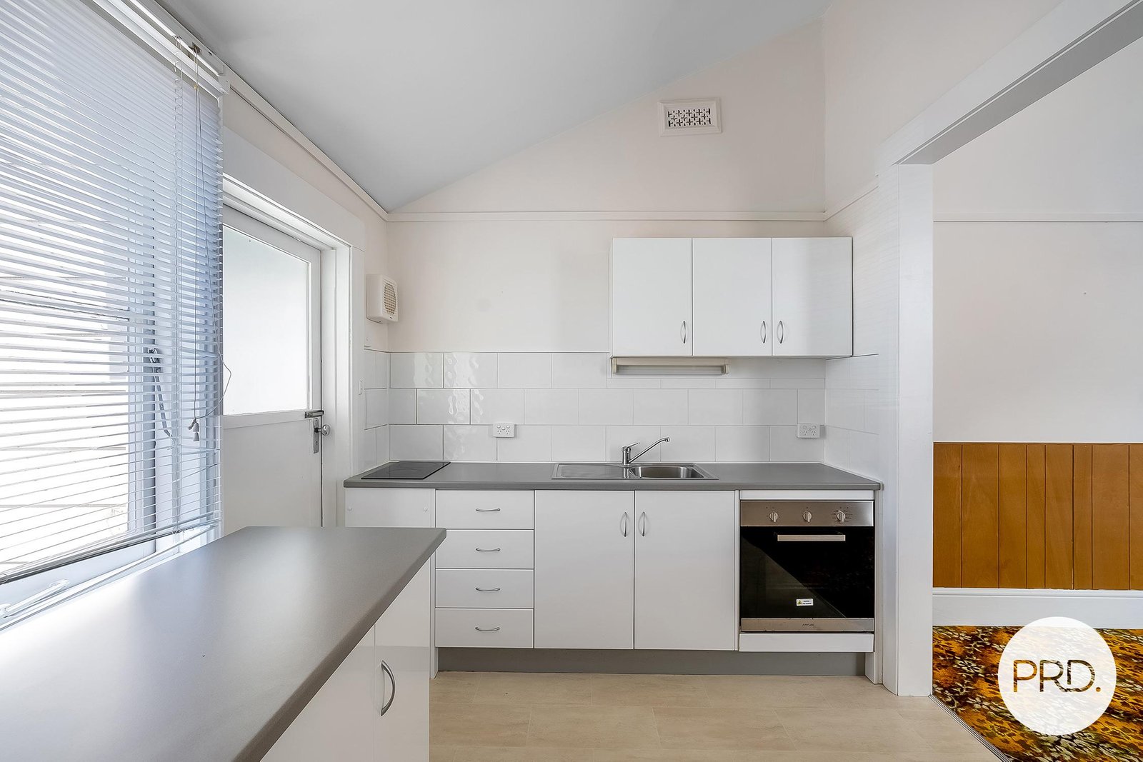 2/148 Patrick Street WEST HOBART 3