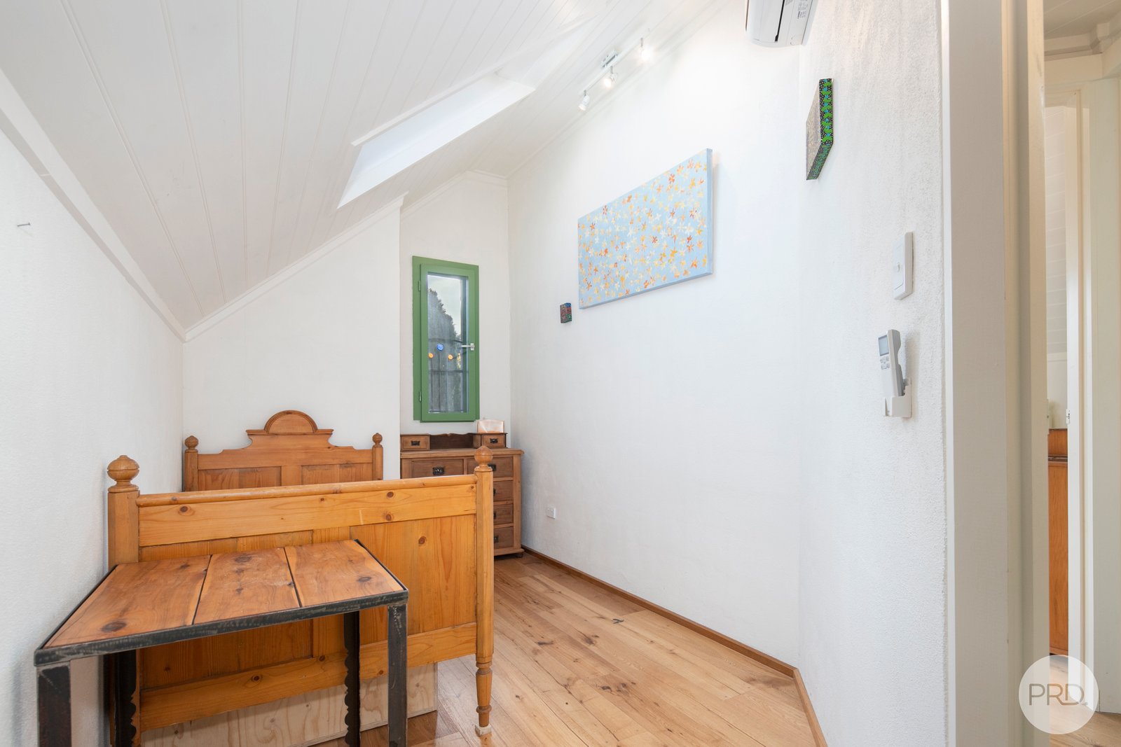 2/148B Inglis Street BALLAN 7