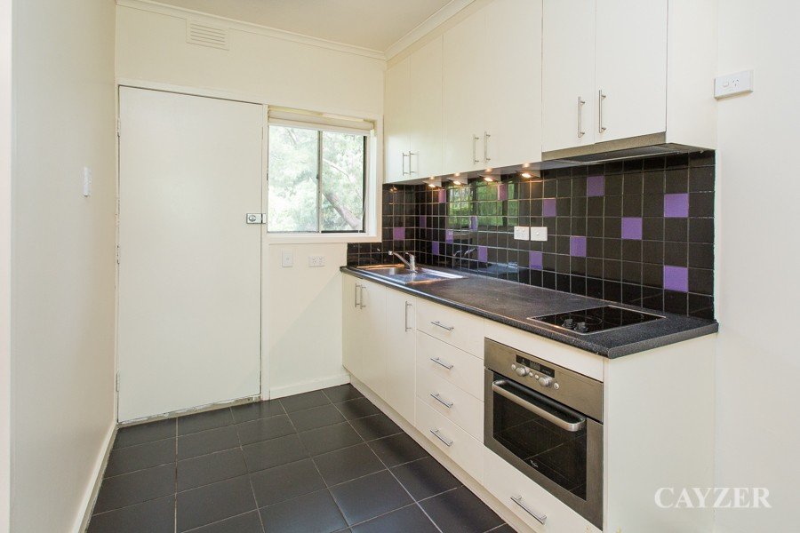 Gallery: 2/15-17 Charnwood Road