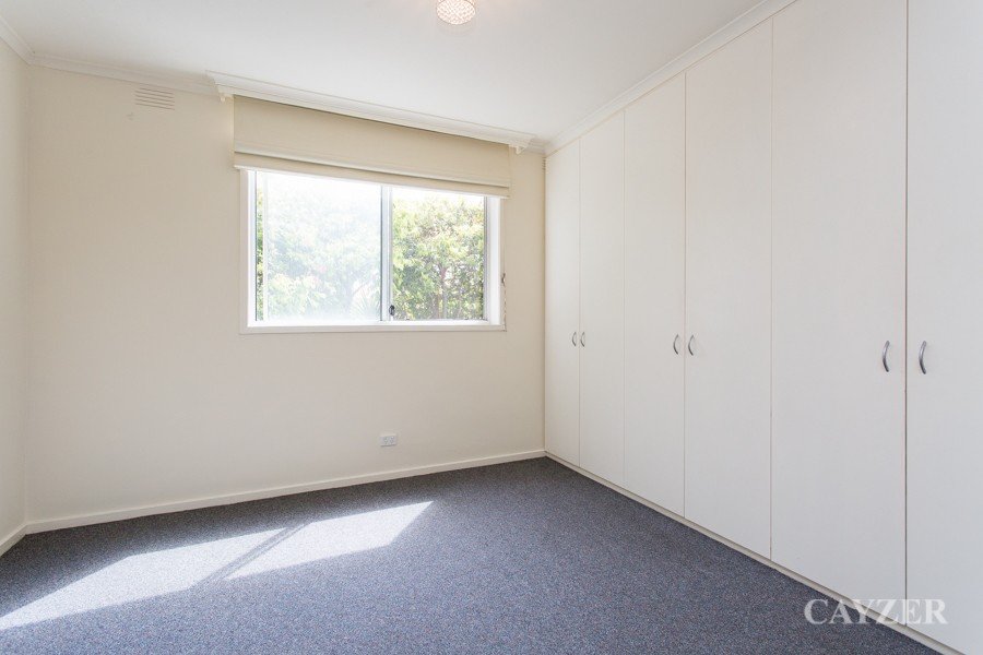 Gallery: 2/15-17 Charnwood Road