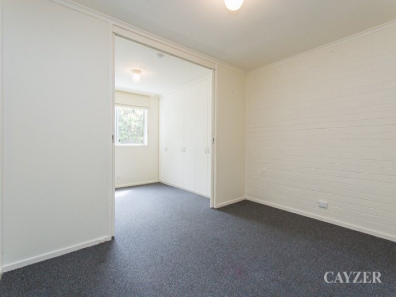 Gallery: 2/15-17 Charnwood Road