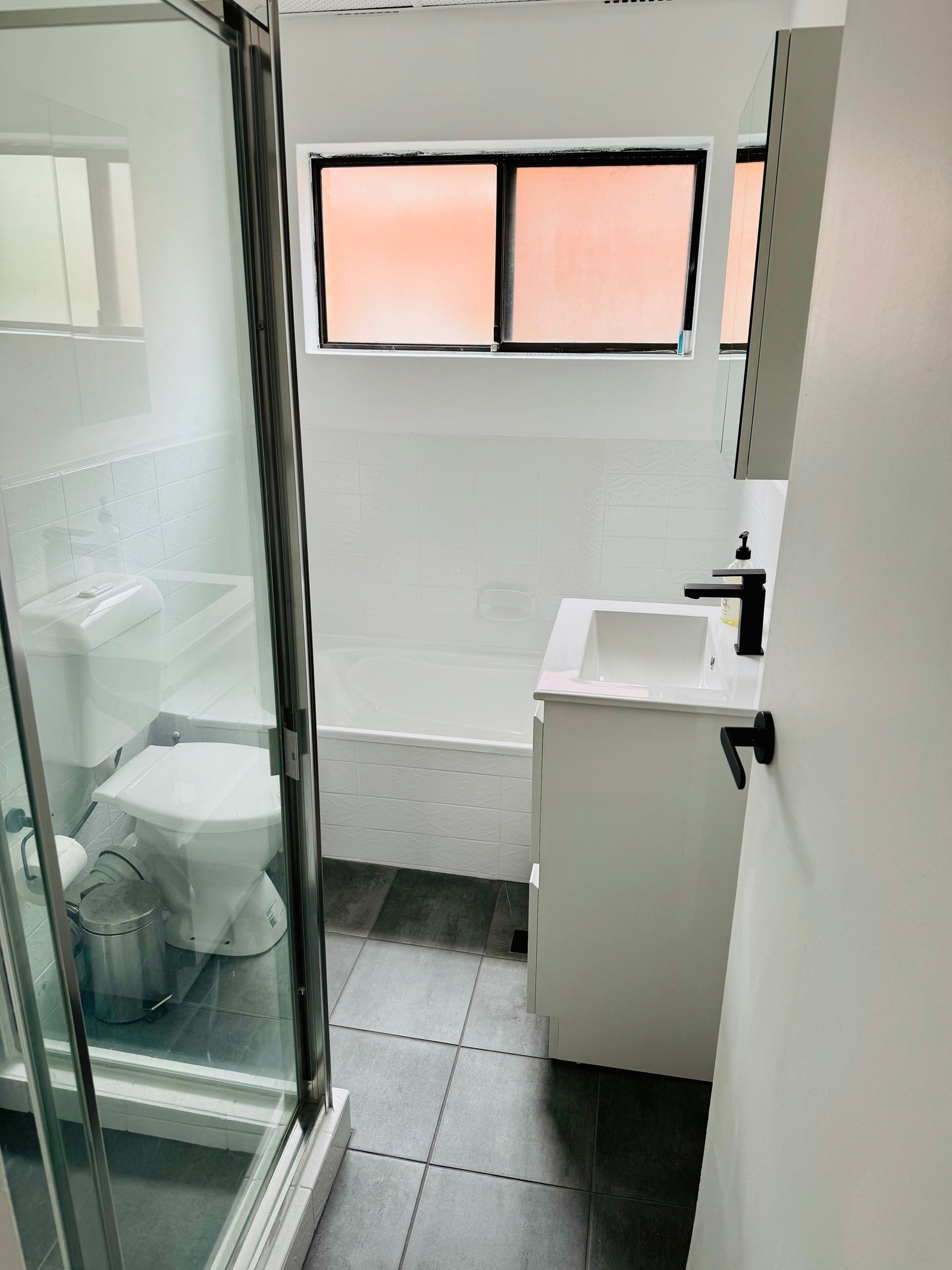2/15-21 Oxford Street MORTDALE 6