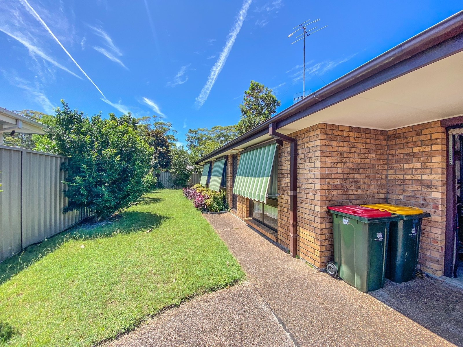 2/15 Bay Street NELSON BAY 2