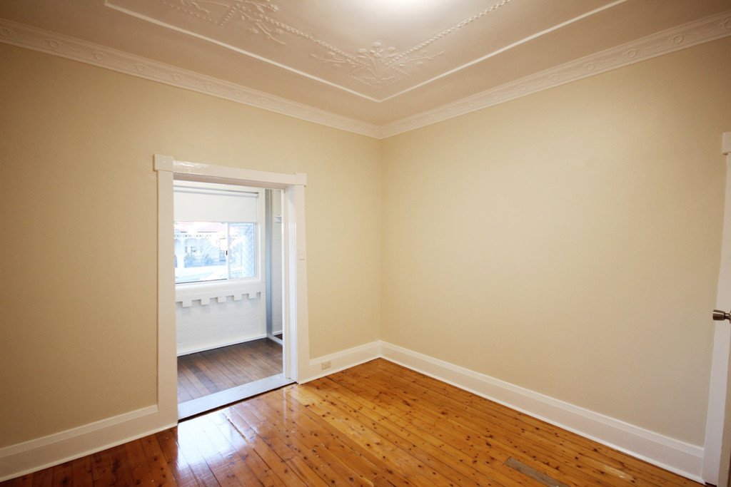 2/15 Bennett Street BONDI 5