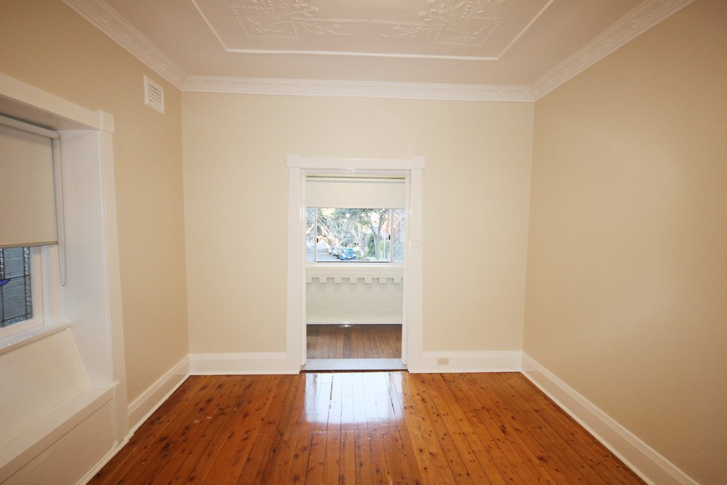 2/15 Bennett Street BONDI 6