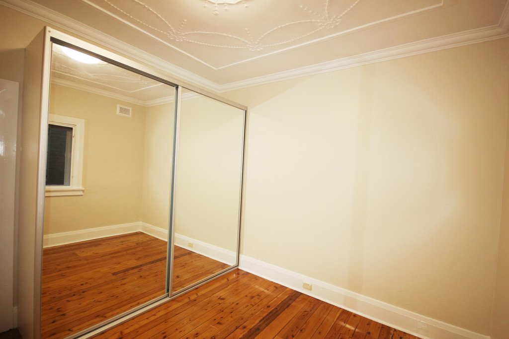 2/15 Bennett Street BONDI 7