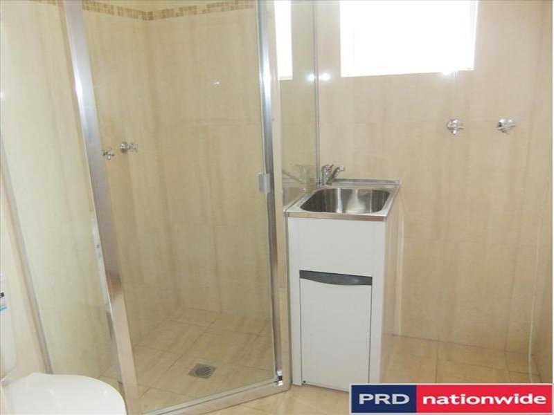 2/15 Bennett Street BONDI 4