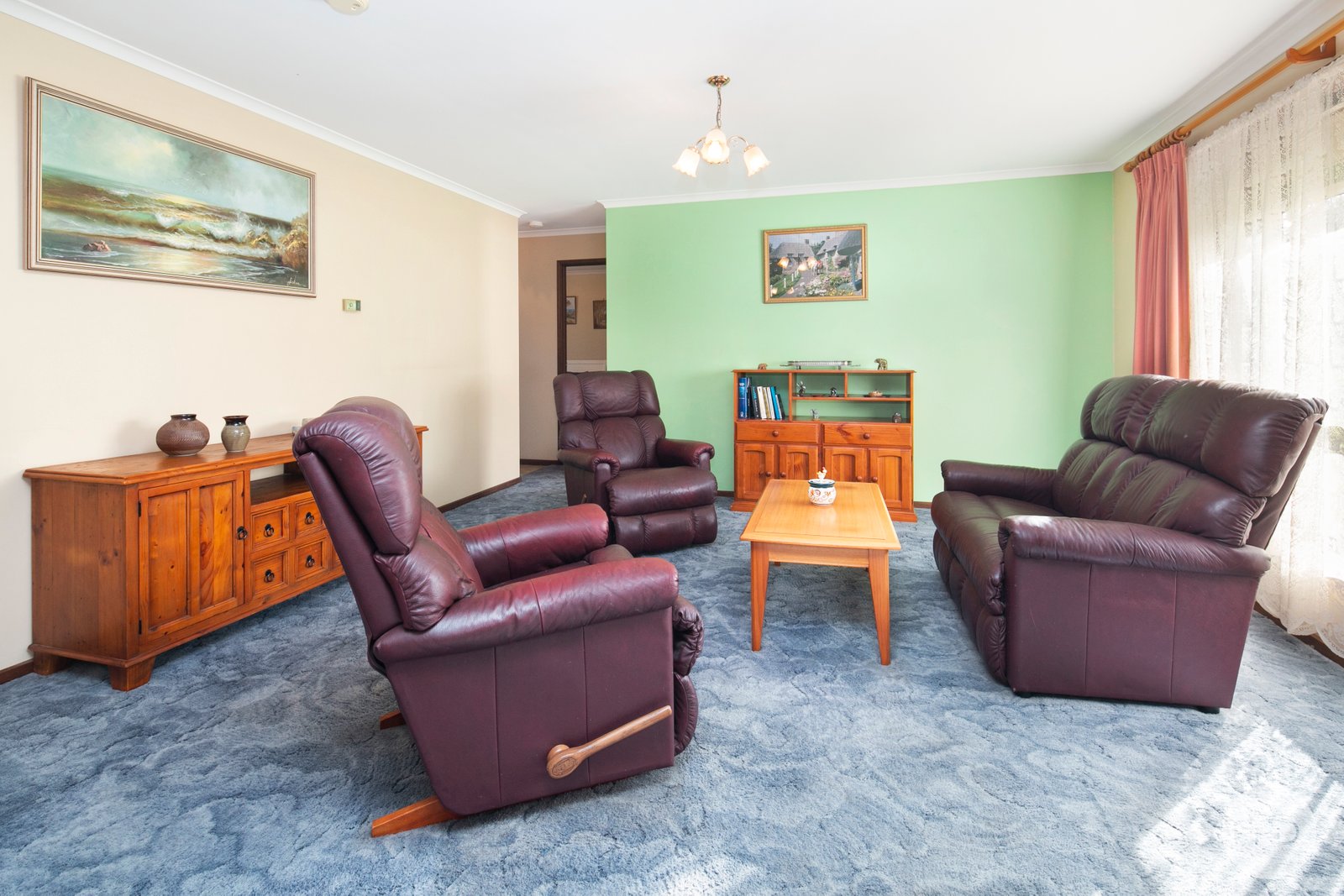 2/15 Castlemaine Road CRESWICK 3