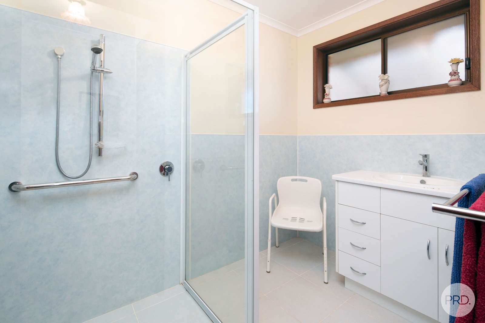 2/15 Castlemaine Road CRESWICK 9