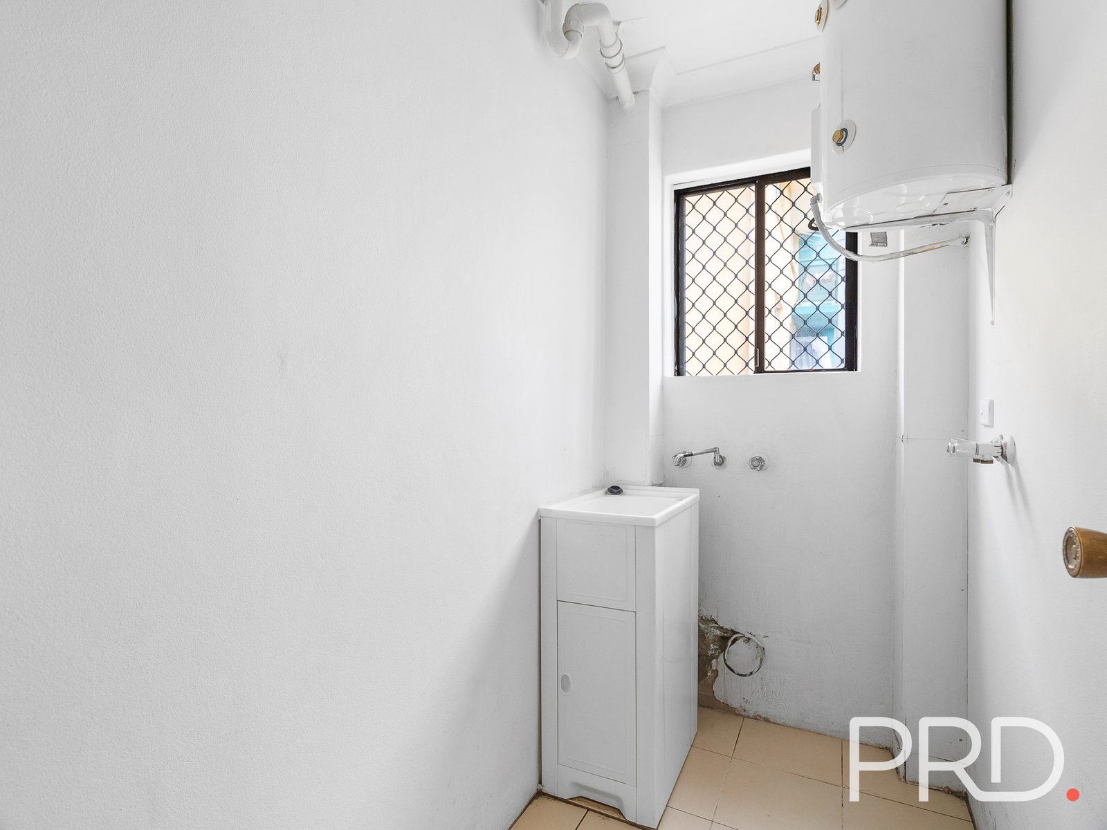 2/15 Charles Street LIVERPOOL 7