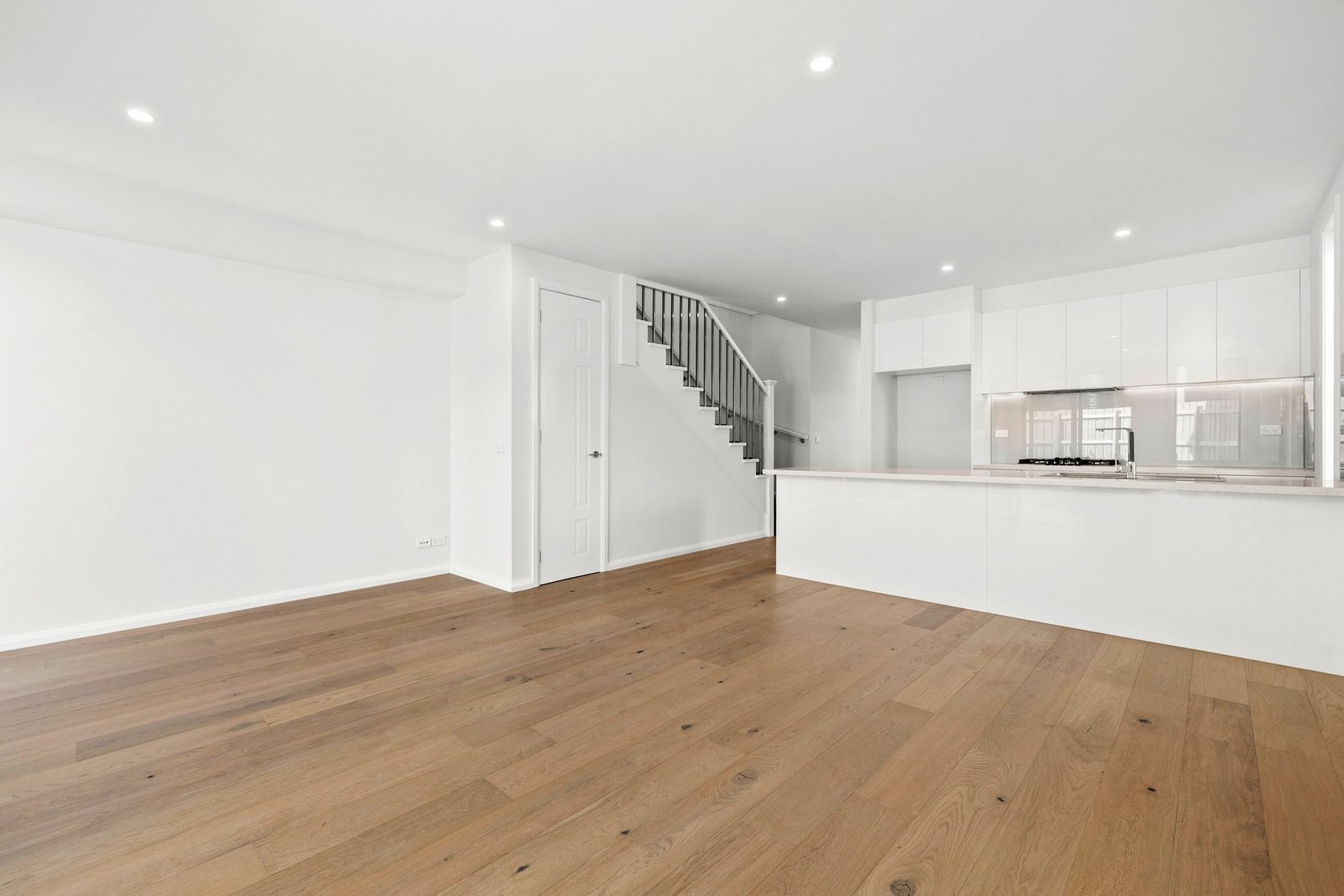 Gallery: 2/15 Coane Street