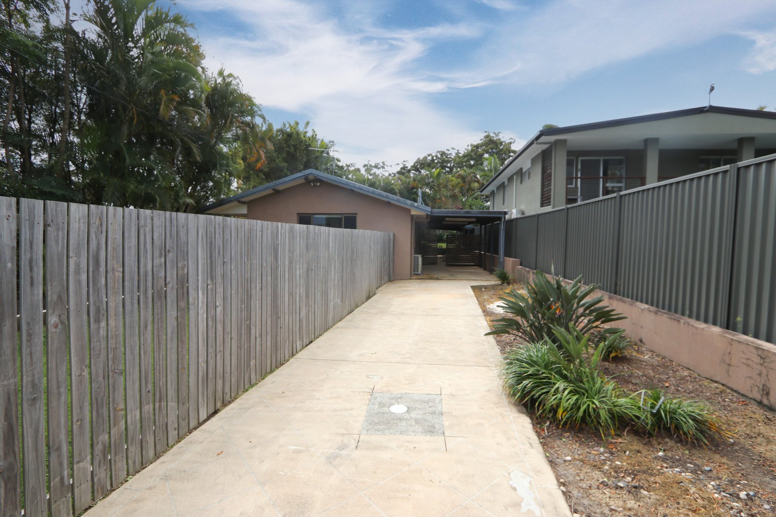 215 Cotlew Street ASHMORE 12