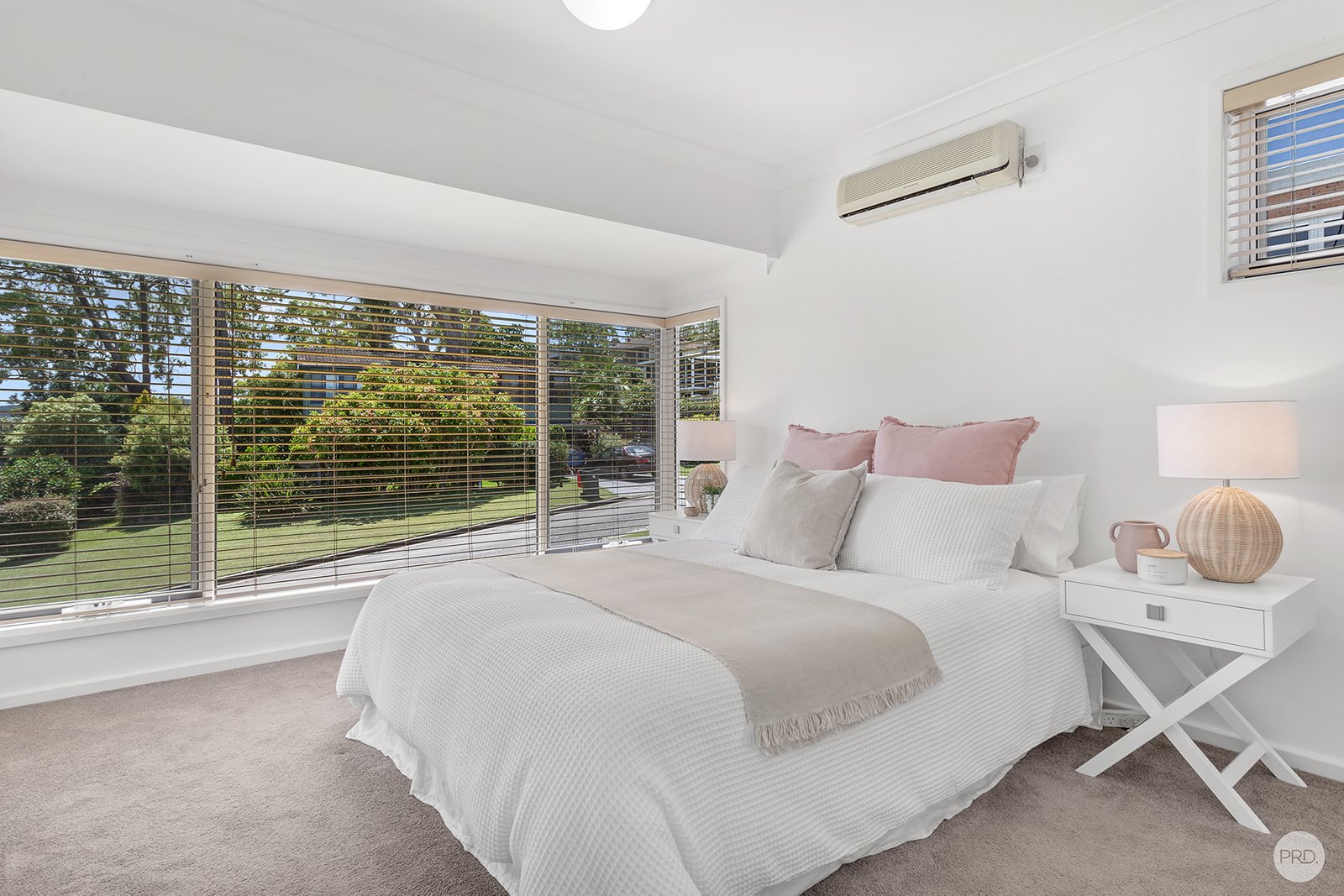 2/15 Cromarty Road SOLDIERS POINT 16