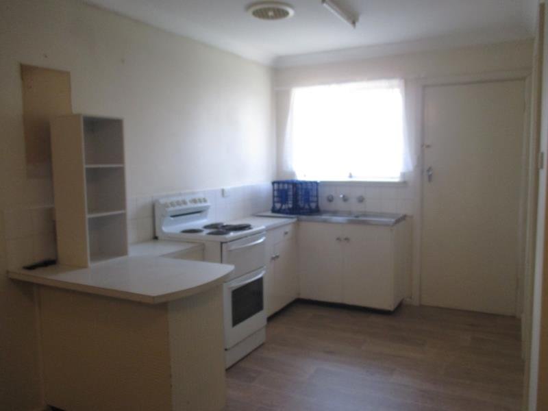 2/15 Dayal Street TAMWORTH 2