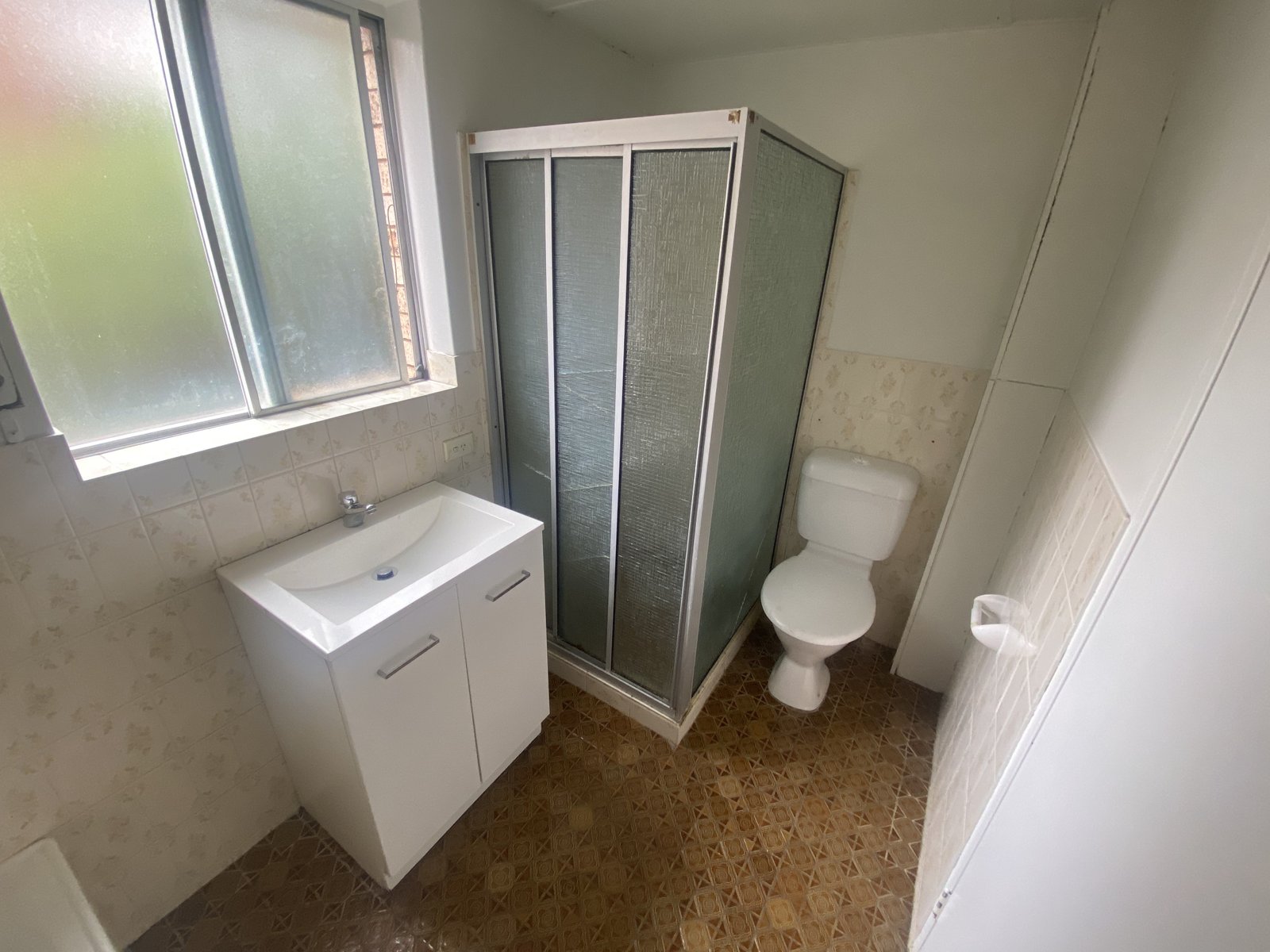 2/15 Drummond Street WARWICK FARM 6