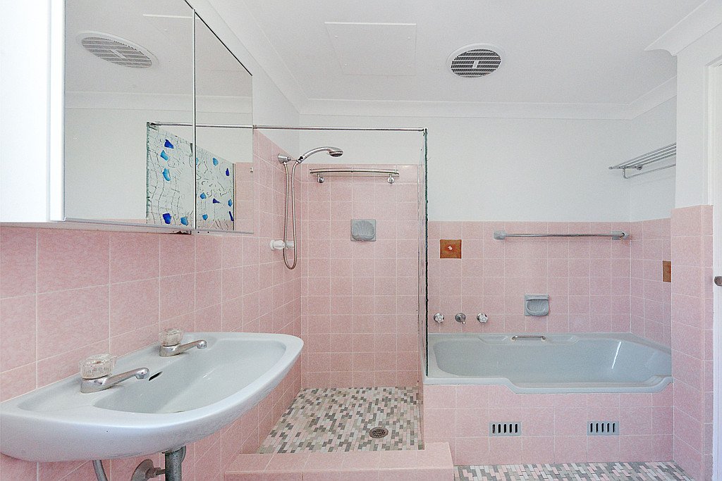 2/15 Duncan Street MAROUBRA 4