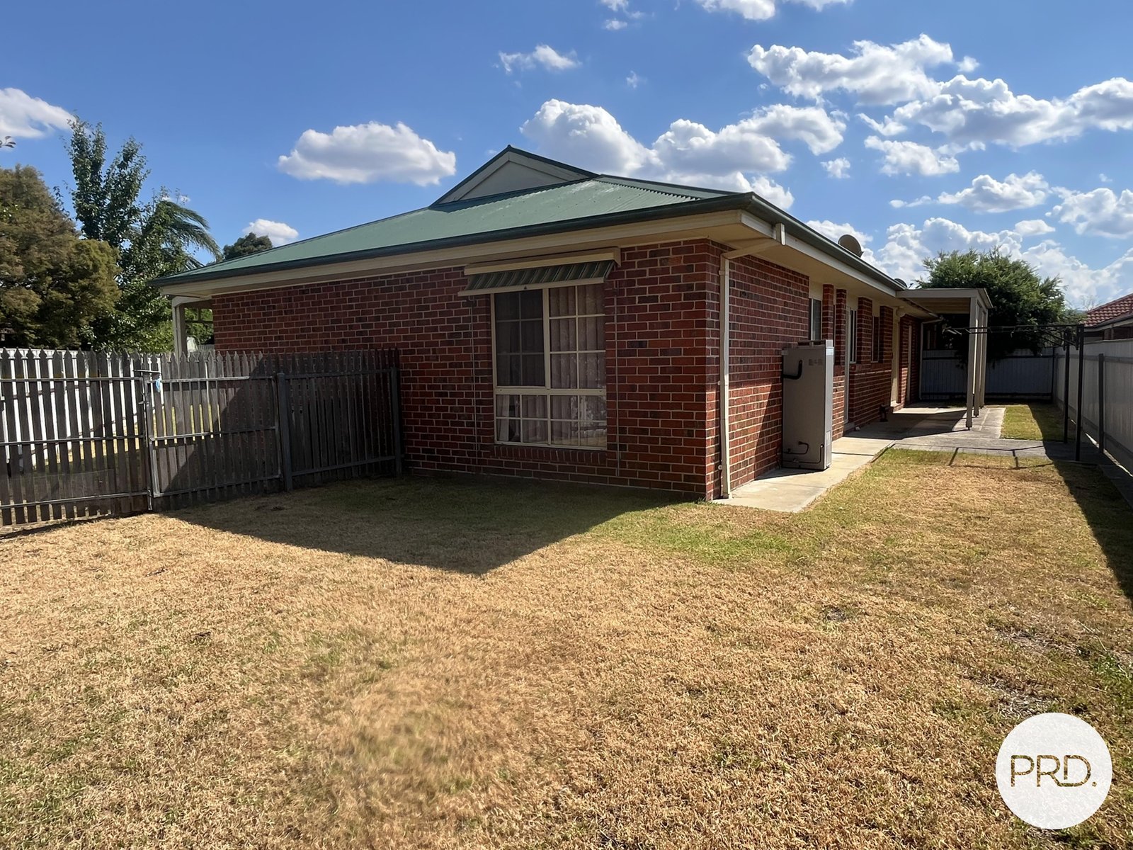 2/15 Edinburgh Circuit WEST WODONGA 5