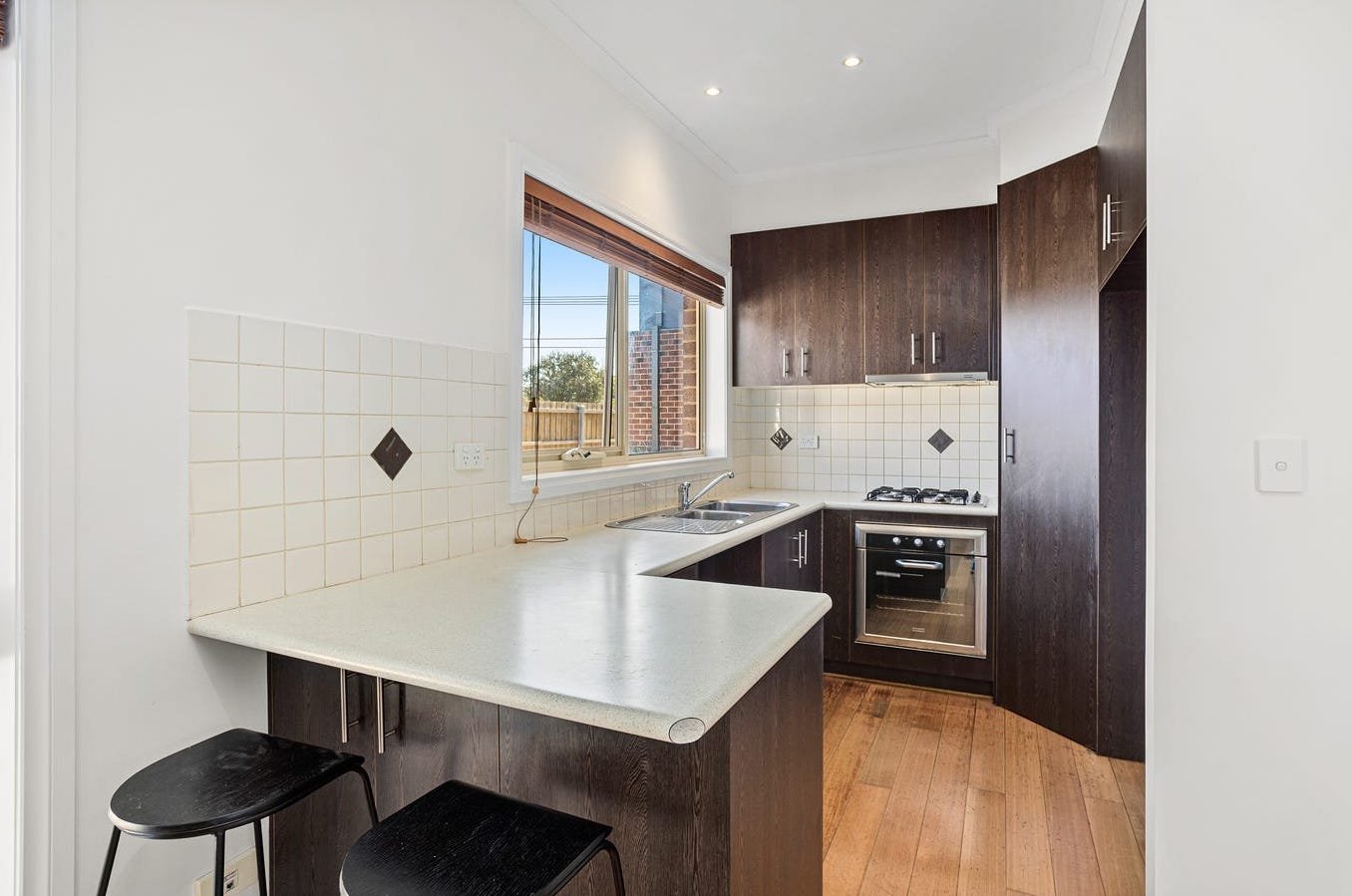Gallery: 2/15 Edward Avenue