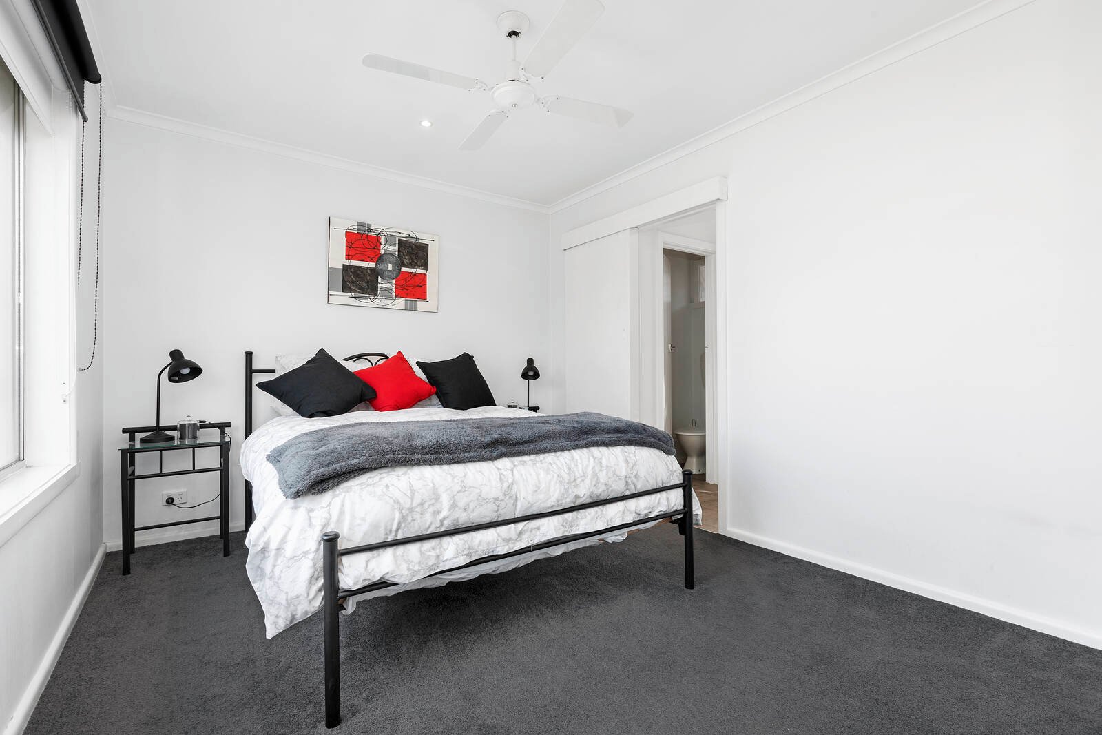 Gallery: 2/15 Florence Street