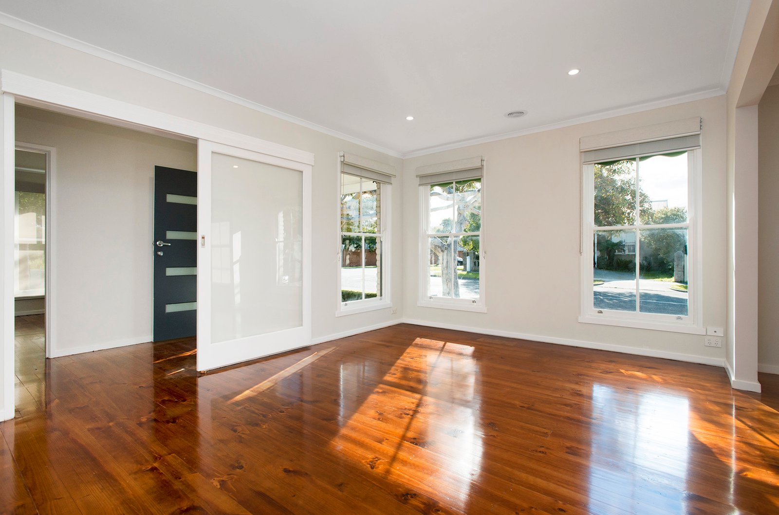 Gallery: 2/15 Gillies Street