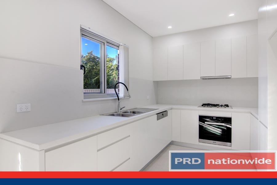 2/15 Gungah Bay Road OATLEY 4