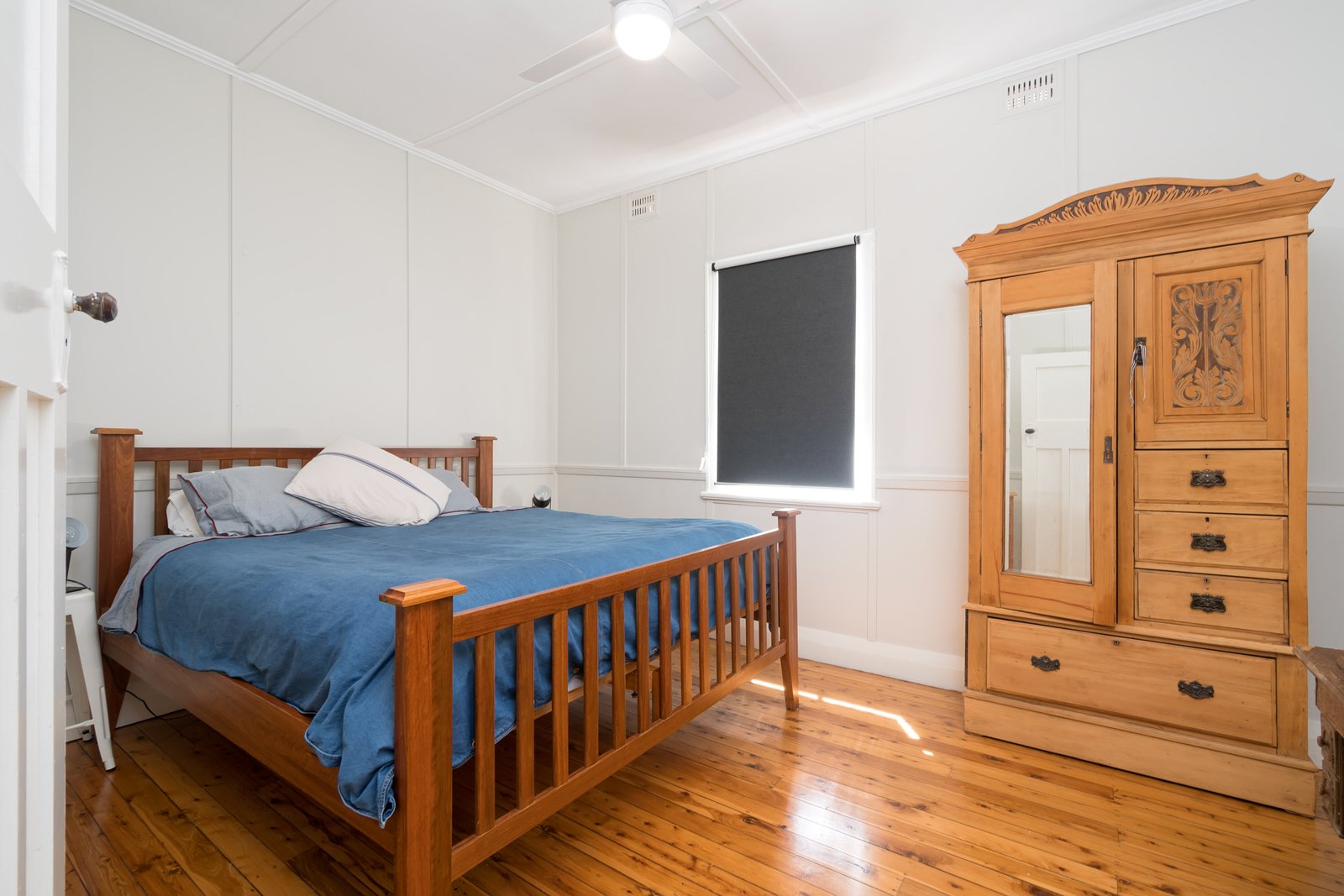 215 Gurwood Street WAGGA WAGGA 7