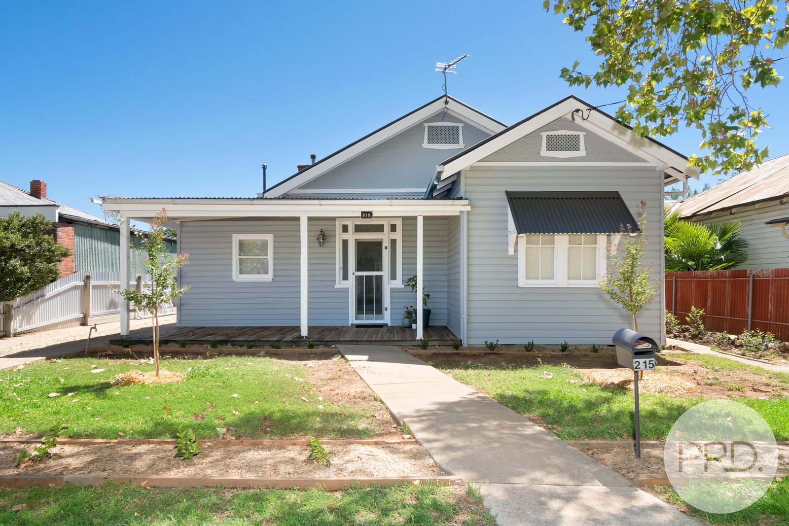 215 Gurwood Street WAGGA WAGGA 1