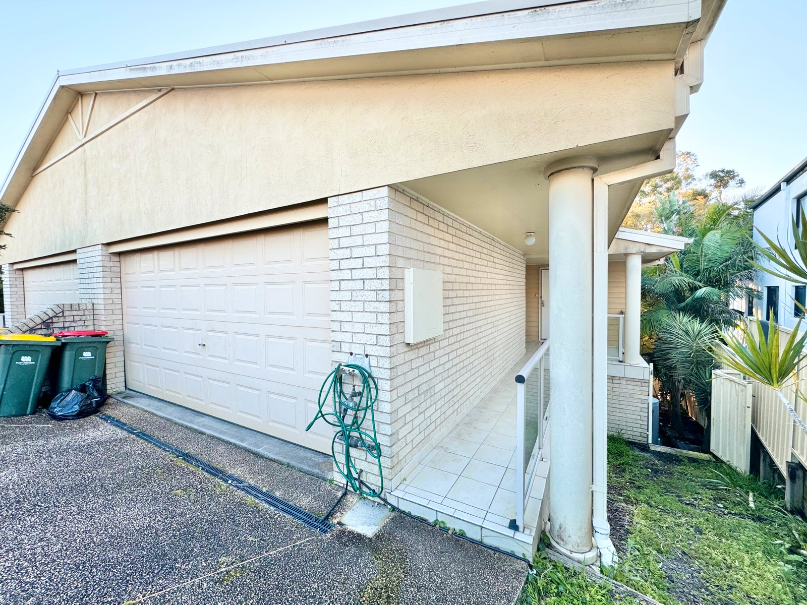 2/15 Hairtail Close CORLETTE 4