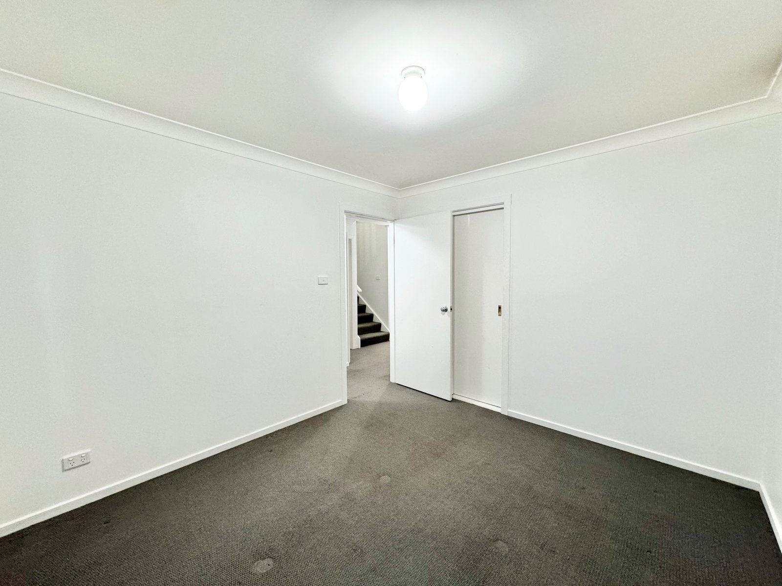 2/15 Hairtail Close CORLETTE 10