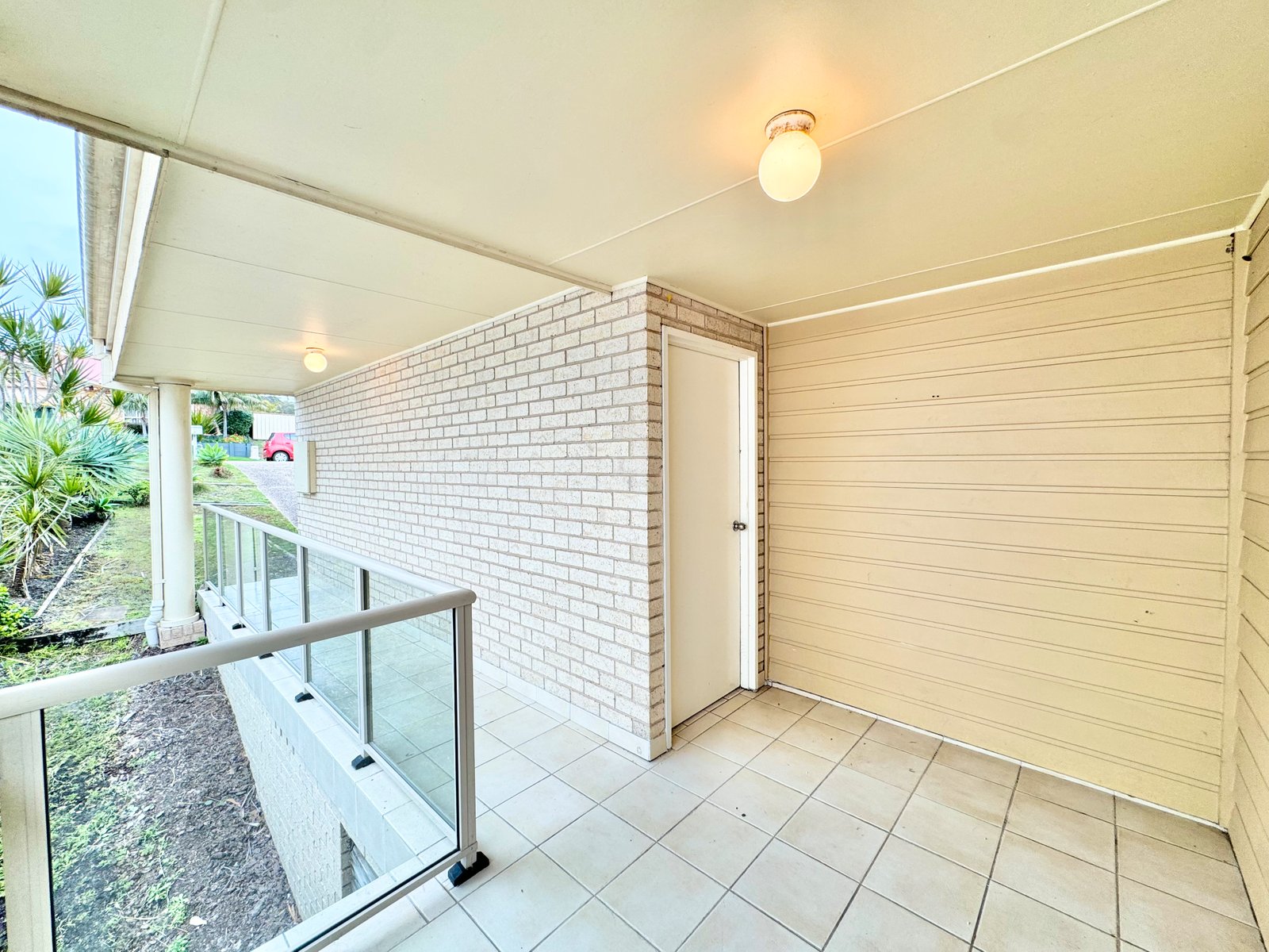 2/15 Hairtail Close CORLETTE 18