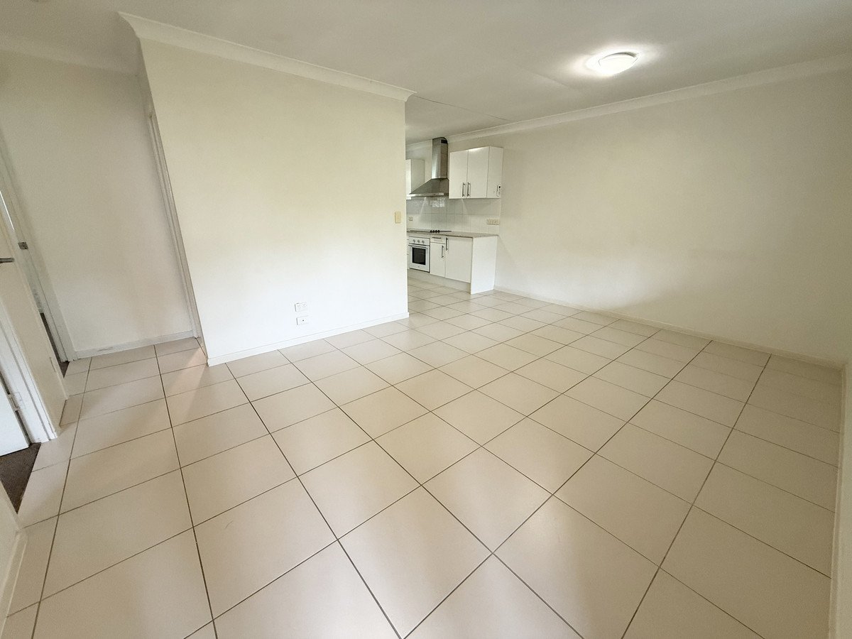 2/15 Hibiscus Haven  Burleigh Heads 2