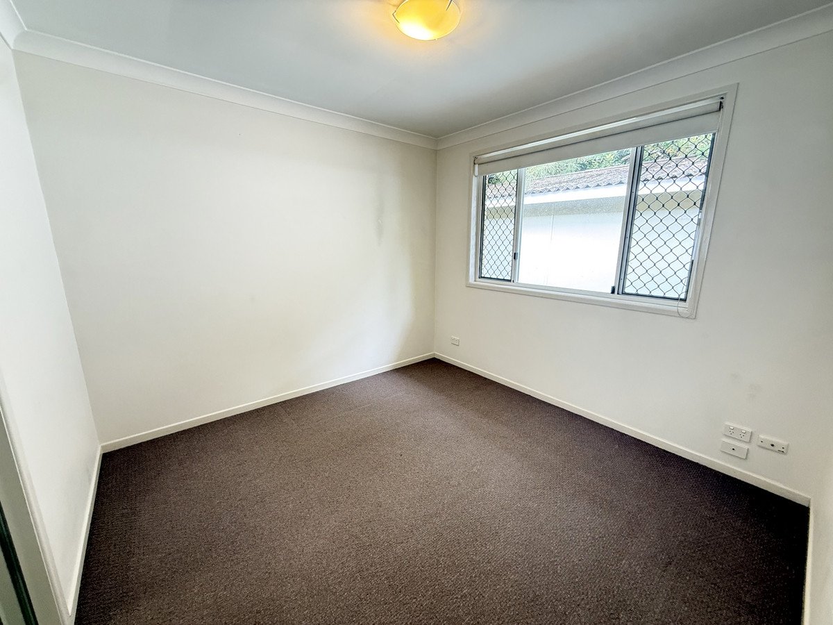 2/15 Hibiscus Haven  Burleigh Heads 8