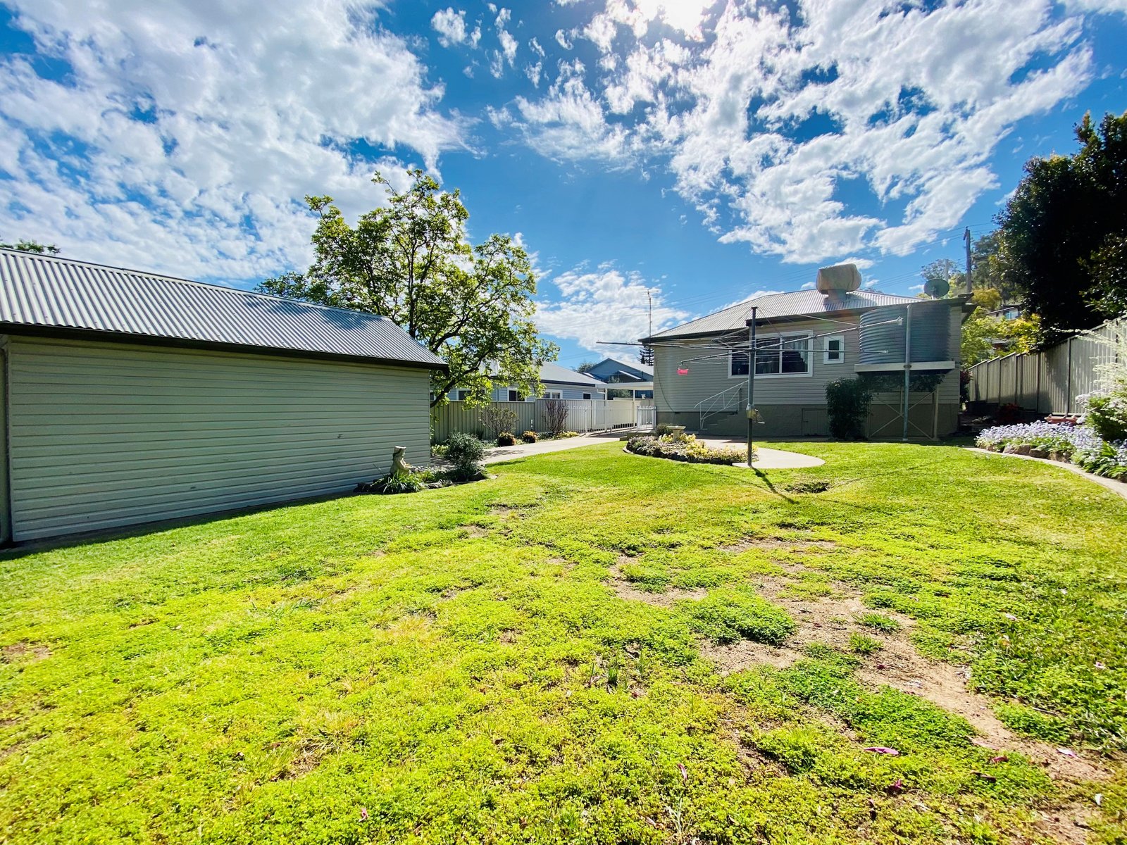 215 Johnston Street TAMWORTH 14