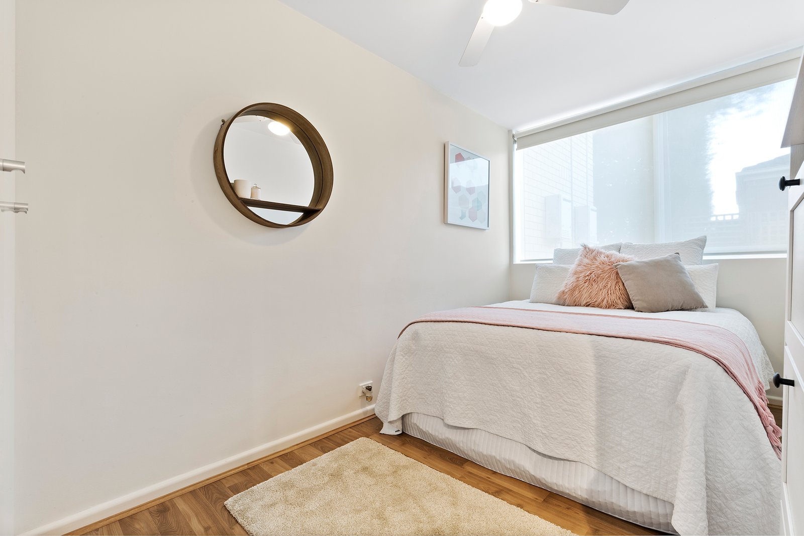 Gallery: 2/15 Karen Street