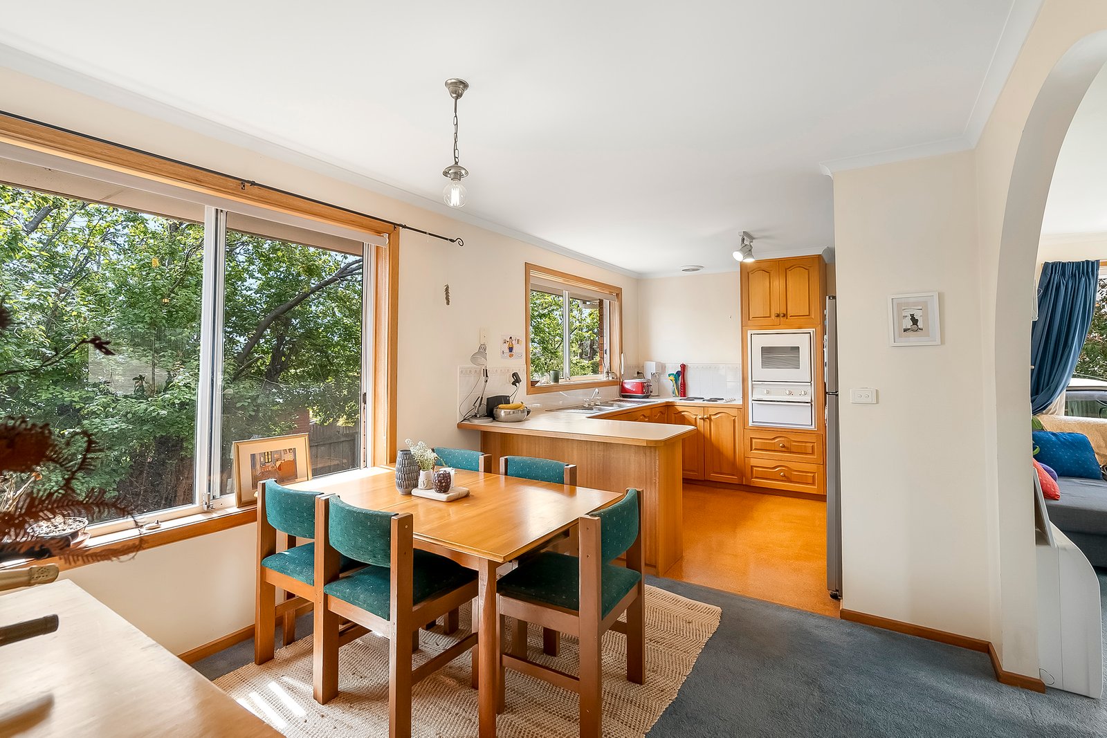 2/15 Kelvin Avenue MOONAH 4