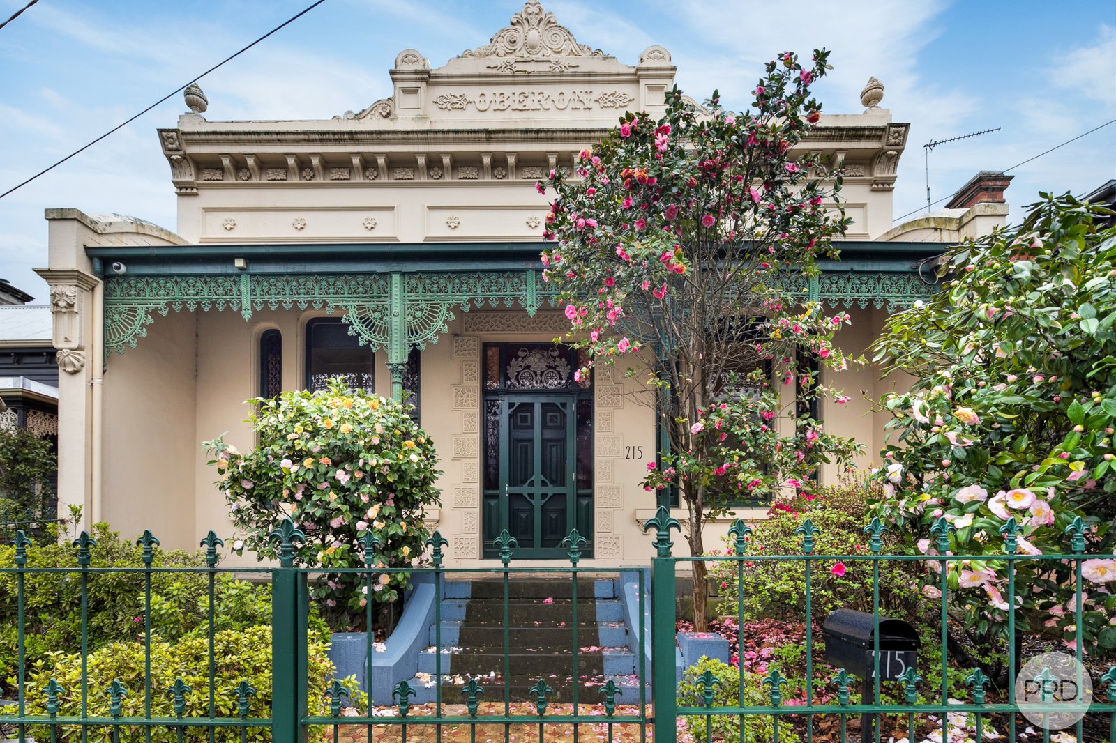 215 Lydiard Street Nth  SOLDIERS HILL 1