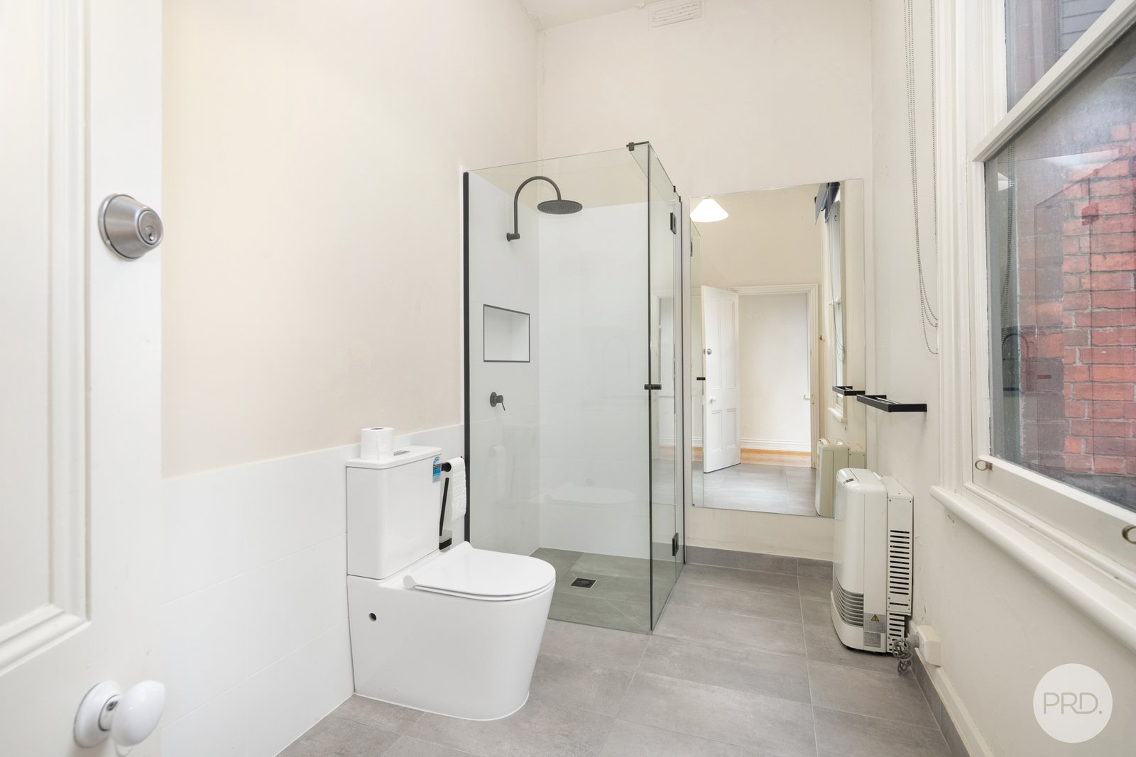 215 Lydiard Street Nth  SOLDIERS HILL 12