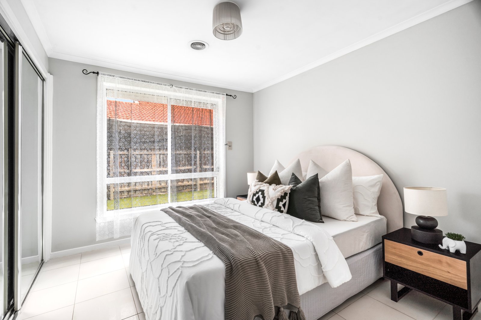 Real Estate and Property in 2/15 Mcnicholl Way, Delahey, VIC