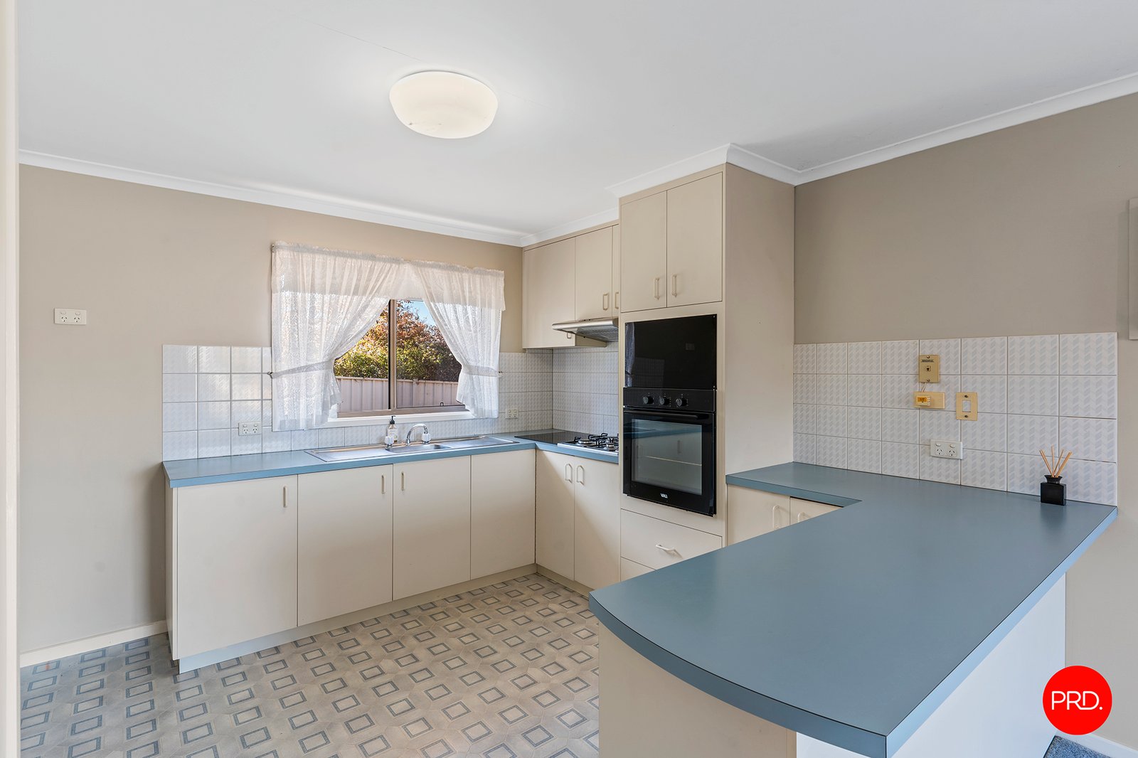 2/15 Miller Court EAGLEHAWK 4