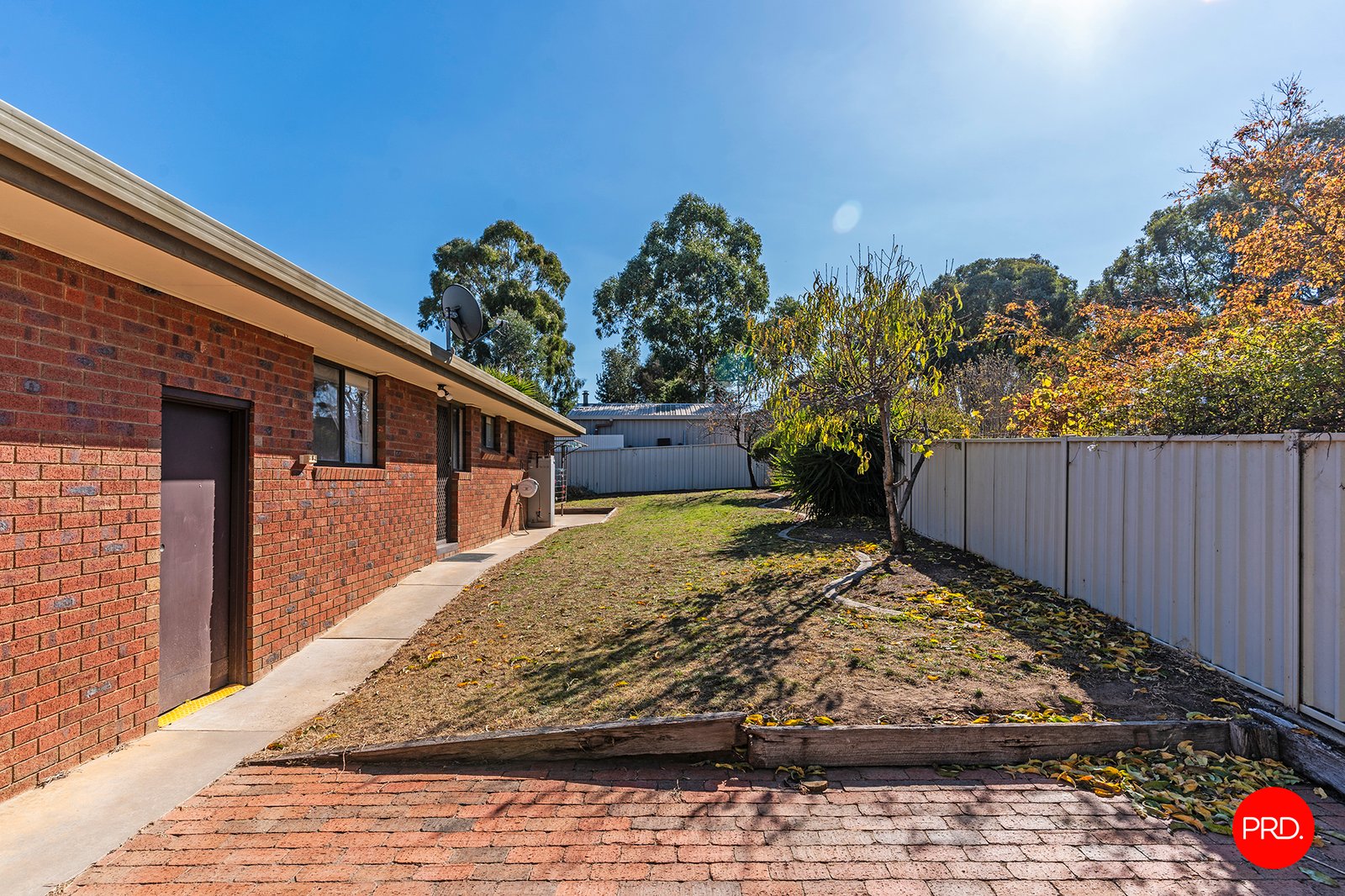 2/15 Miller Court EAGLEHAWK 11