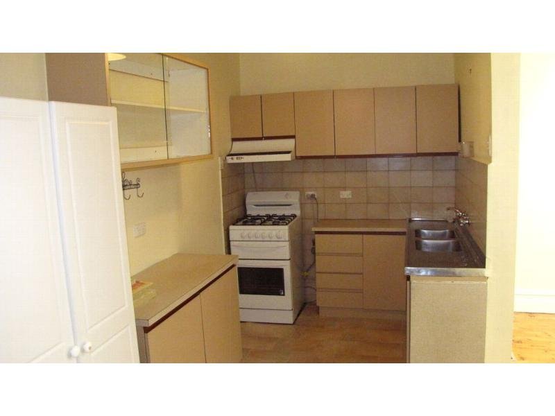Gallery: 215 Page Street