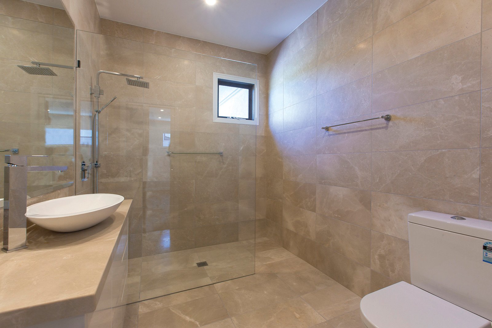 2/15 Peace Street, Glen Iris, VIC