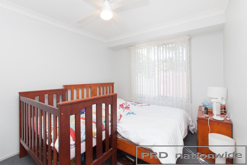 2/15 Proserpine Close ASHTONFIELD 5