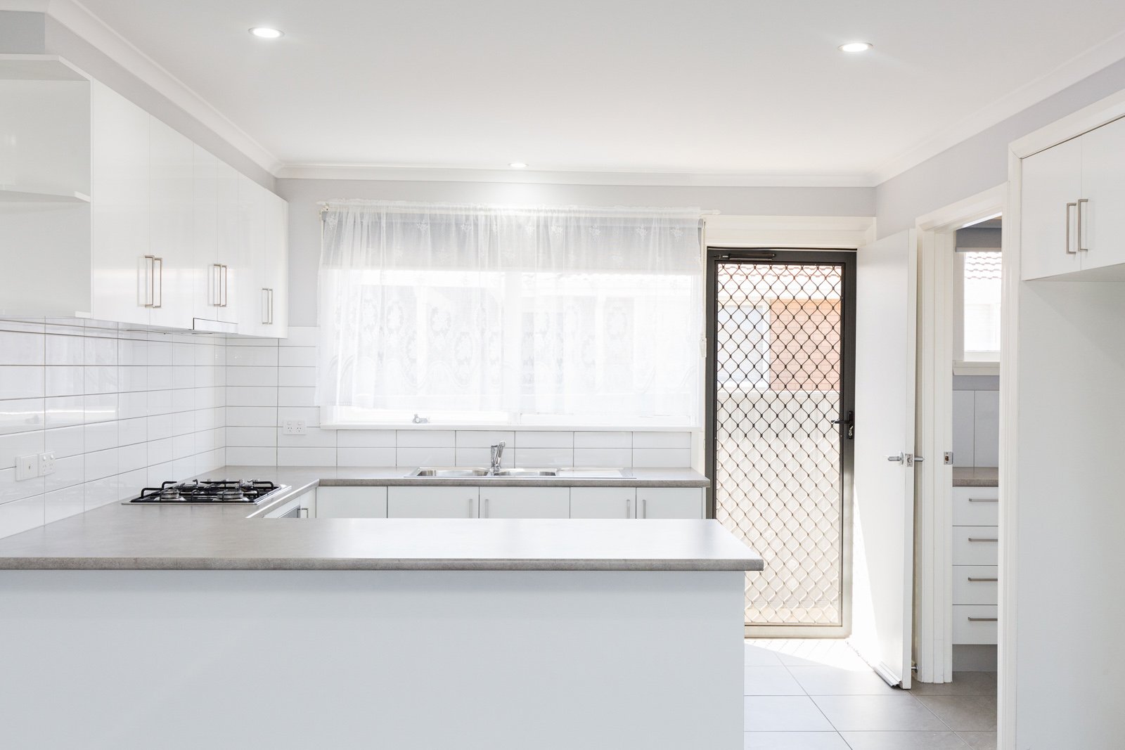 Gallery: 2/15 Romney Street